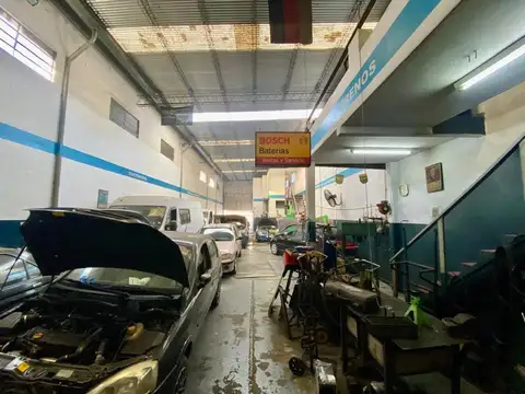 Galpon en Venta en La Tablada, USD 150.000