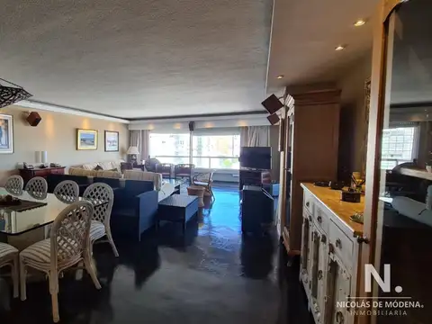 Departamento 4 ambientes con 3 baños