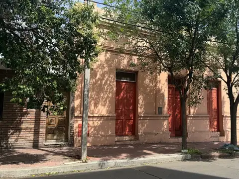 Casa en venta en Barrio Alto Alberdi