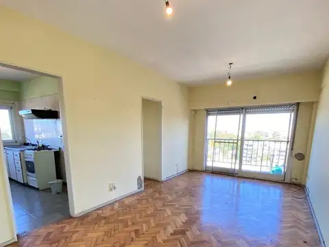 M Lebensohn 100, Piso 8