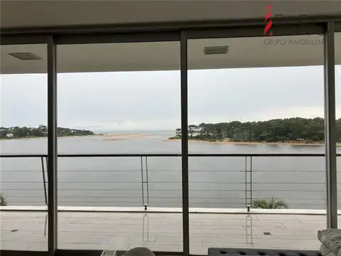 Apartamento en La Barra 3 dormitorios con balcón