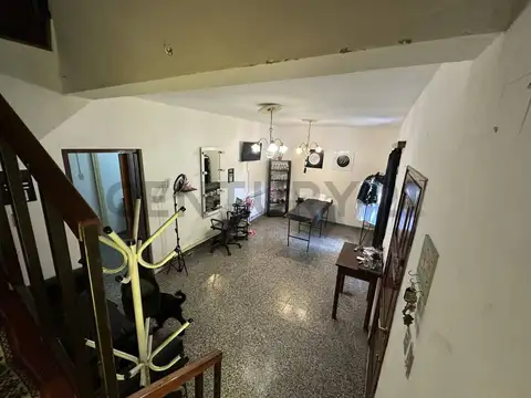 Teniente Ibañes 600, Piso 0