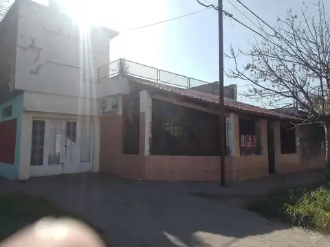 Casa y departamento se venden en Santa Fe