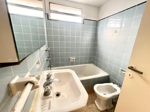 Departamento en Alquiler en Martinez, $ 700.000