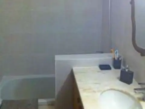 Departamento en Alquiler de 4 dormitorios