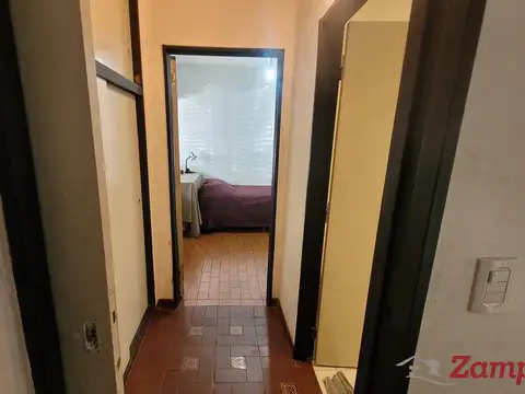 Casa 6 ambientes con 2 baños