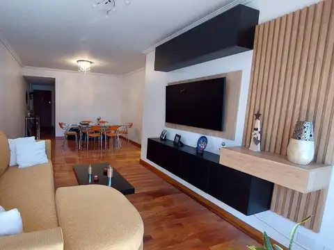 Departamento 4 ambientes con 2 baños