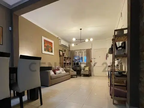 VENTA CASA 3 AMBIENTES EN PLANTA BAJA RECICLADA, ITUZAINGO