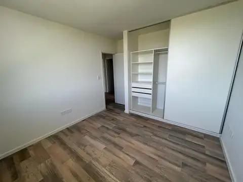 Departamento en Venta en Fisherton, USD 78.000