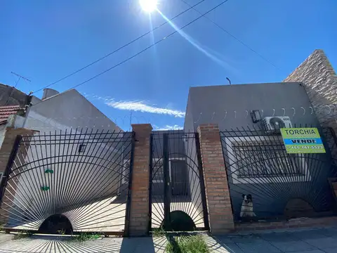 coronel lynch  al 2500