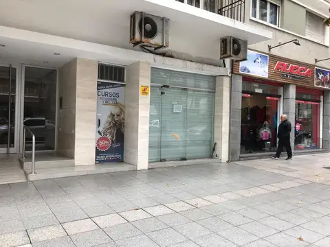 Local en Venta 50 años