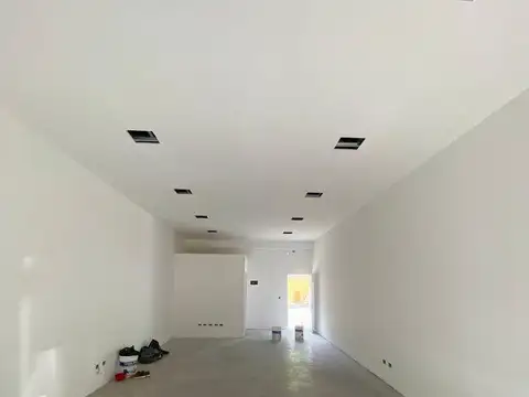 LOCAL A LA VENTA A ESTRENAR EN SAN MIGUEL