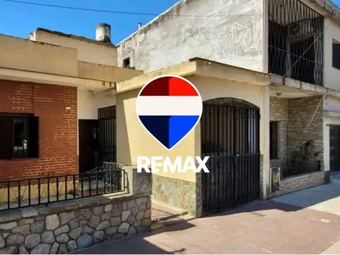 CASA 4 DORMITORIOS VENTA MACROCENTRO