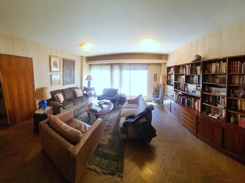 Av. Santa Fe 2600, Piso 4