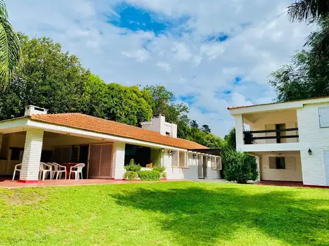 Casa en Venta de 5 dormitorios