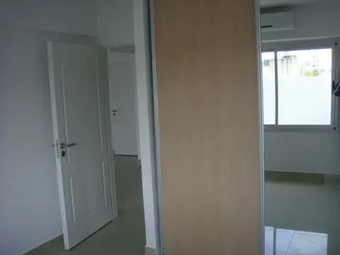 MENDOZA 4800, Piso 2