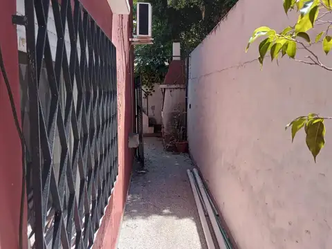 Concejal Garcia 831 , Piso pb