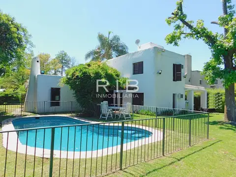 Propiedad Amoblada sobre 830 m2