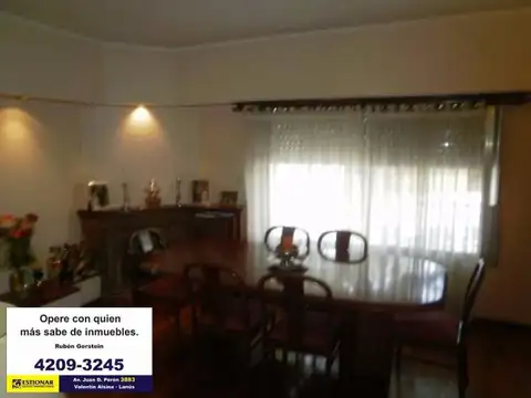 Casa en Venta en Valentin Alsina, USD 250.000