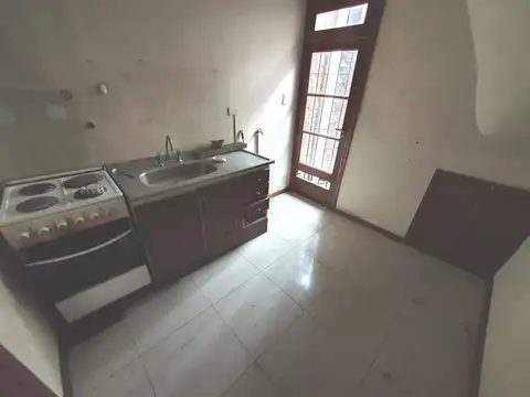 Departamento 5 ambientes con 2 baños