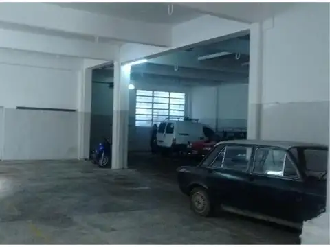 Galpon en Venta 26  mts Fondo