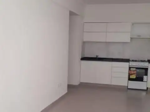 Depto Tipo Casa 3 ambientes con 2 baños