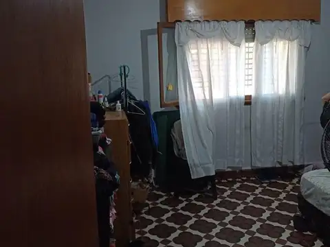 Casa en venta - 2 Dormitorios 1 Baño - 182Mts2 - San Francisco Solano