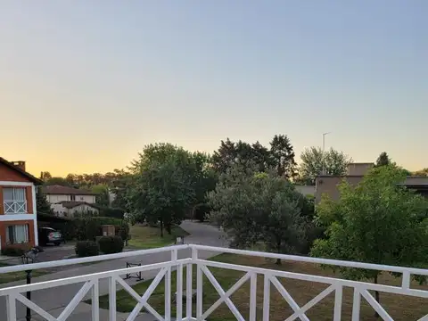 Barrio Privado El Portal de Pilar 4 ambientes  - VENTA CON RENTA