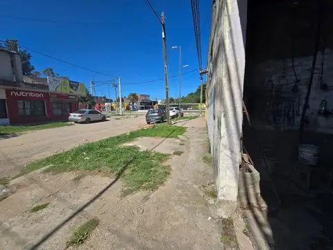 Galpon en Venta en Barrio Norte, USD 30.000