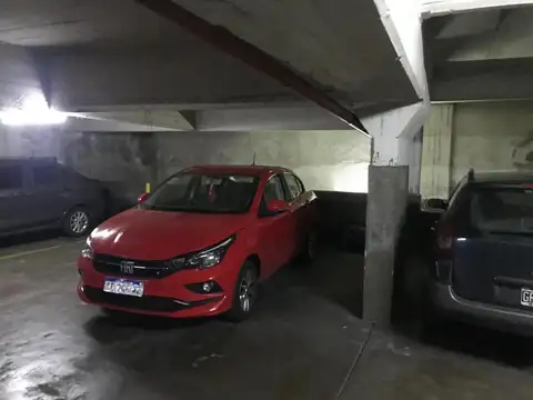 Laprida e/ General Lucio Norberto Mansilla y Charcas