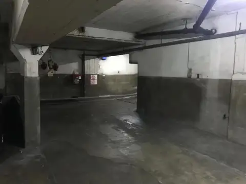 Laprida e/ General Lucio Norberto Mansilla y Charcas