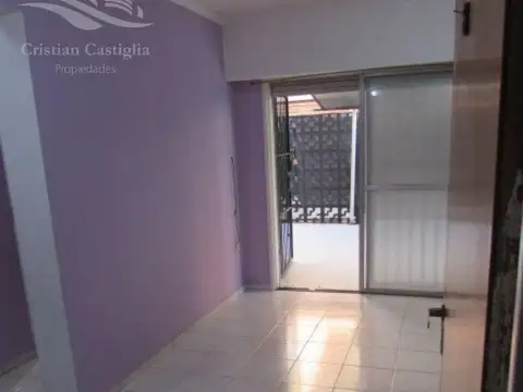 Depto Tipo Casa en Venta en Villa Ballester, USD 75.000