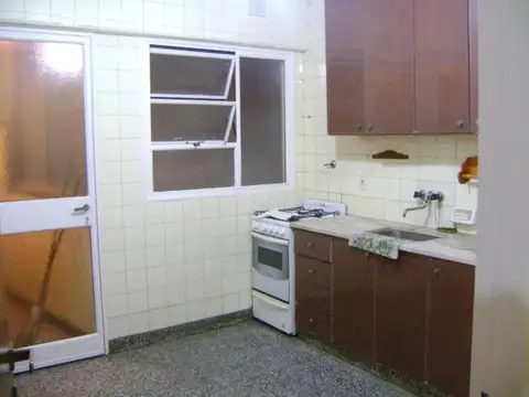 Combate de Los Pozos e/ Venezuela y Avenida Belgrano