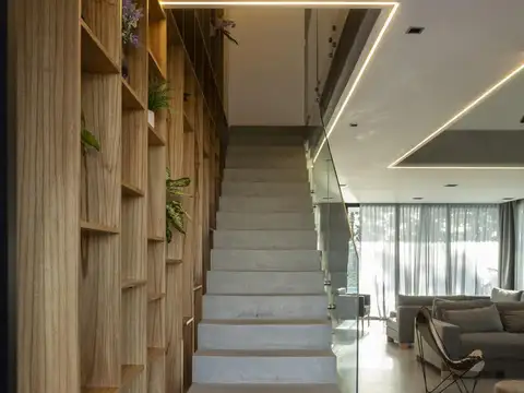 Casa en Venta en Countries y Barrios Cerrados en Ezeiza, USD 885.000