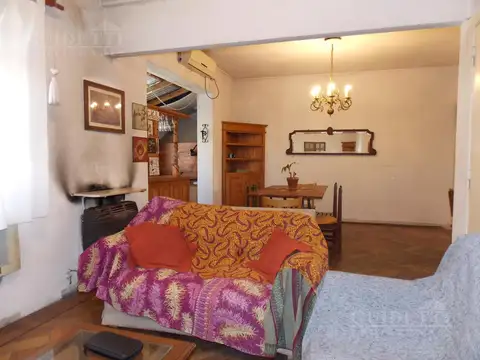 Depto Tipo Casa en Venta en Saavedra, USD 165.000