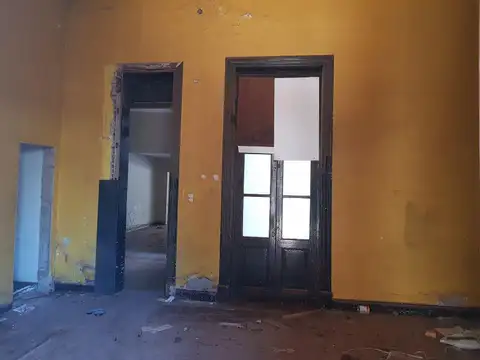 Local en Venta en La Plata, USD 400.000