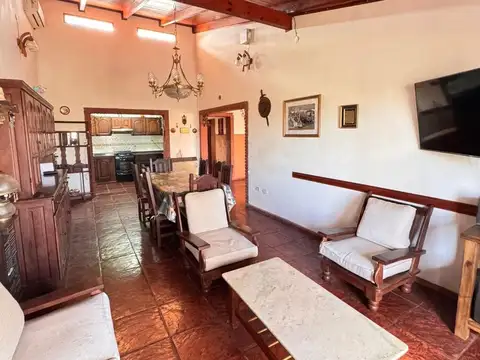 Casa en Venta en Granadero Baigorria, USD 154.000