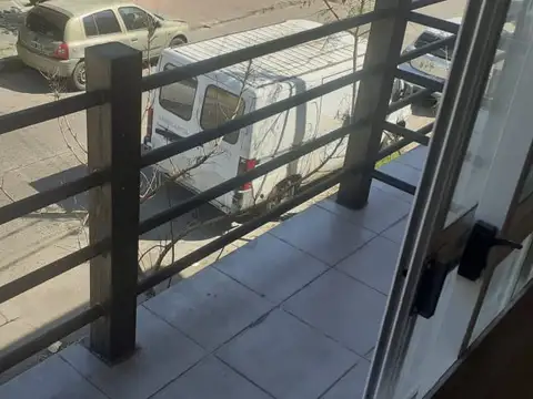 Depto Tipo Casa en Alquiler de 1 dormitorio