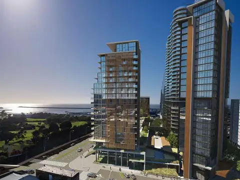 Departamento tres ambientes con excelentes vistas al Golf y al mar.