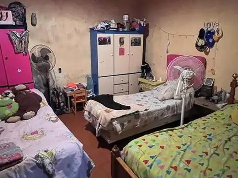 Casa en Venta en Temperley, USD 62.000