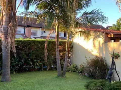 Casa en Venta en Burzaco, USD 140.000