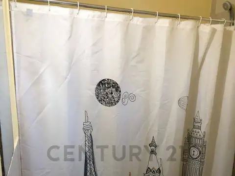 VENDO CASA DE 2 AMBIENTES EN SANTA CLARA DEL MAR