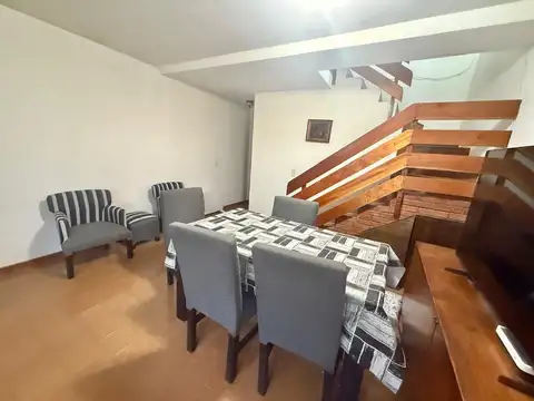 Depto Tipo Casa en Venta con 1 cocheras