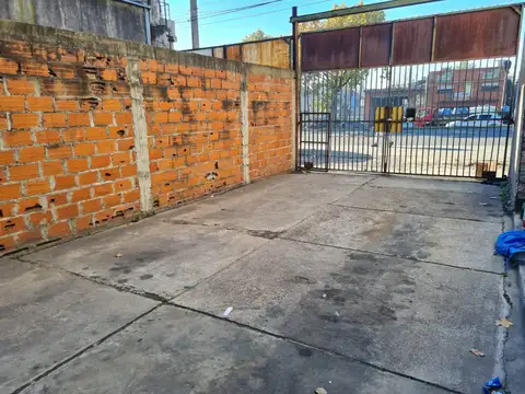 Av. Brig. Gral. J. M. de Rosas al 3700