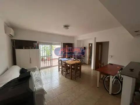 Depto Tipo Casa en Venta de 2 ambientes