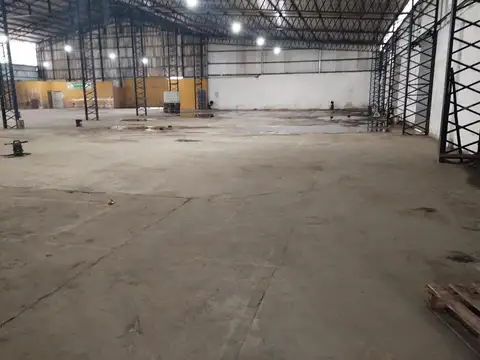 Galpon en Alquiler en Zarate, USD 21.000