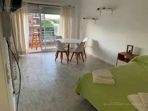 Av. Alvarez Thomas  al 3000