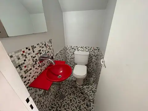 Depto Tipo Casa 3 ambientes con 1 baño