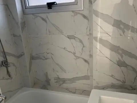 Venta 2 amb A Estrenar fte J.B. Alberdi al 3200