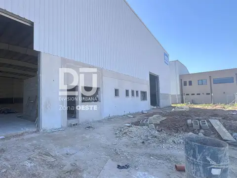 Galpon en Alquiler A Estrenar